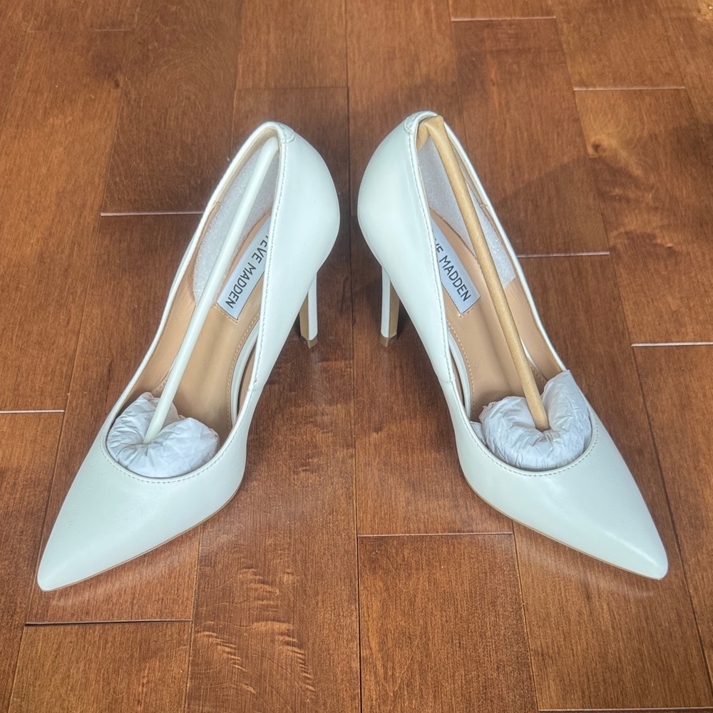 New Steve Madden white Evelyn Pointed-Toe Stiletto Pumps size 6.5